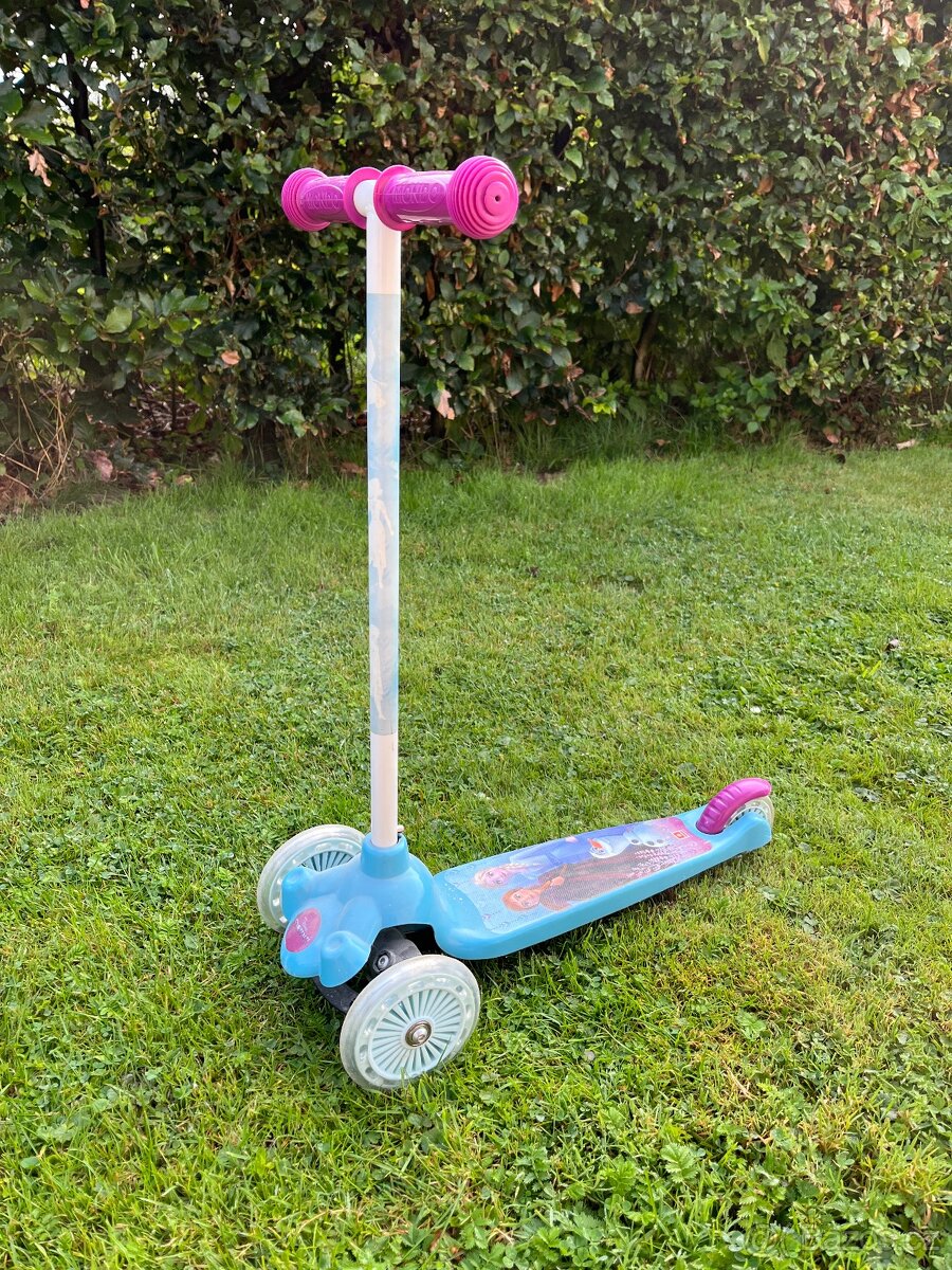 Koloběžka Mondo FROZEN II - 3