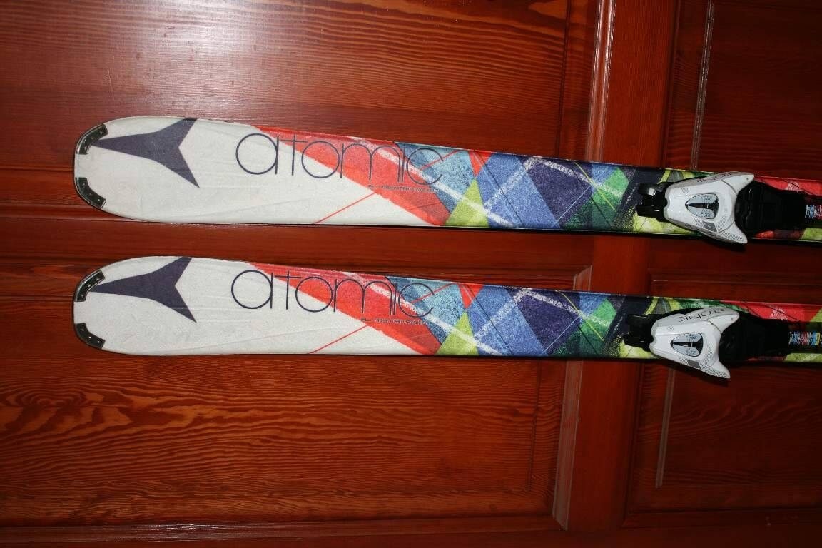 dámske lyže atomic 150 cm , lyžáky - 3