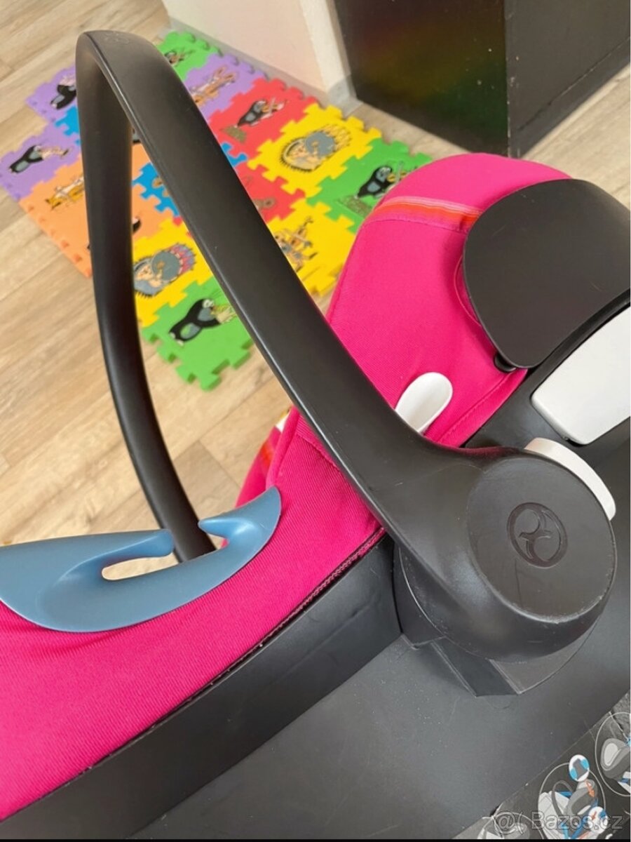 Autosedačka cybex - vajíčko + IZOFix - 3
