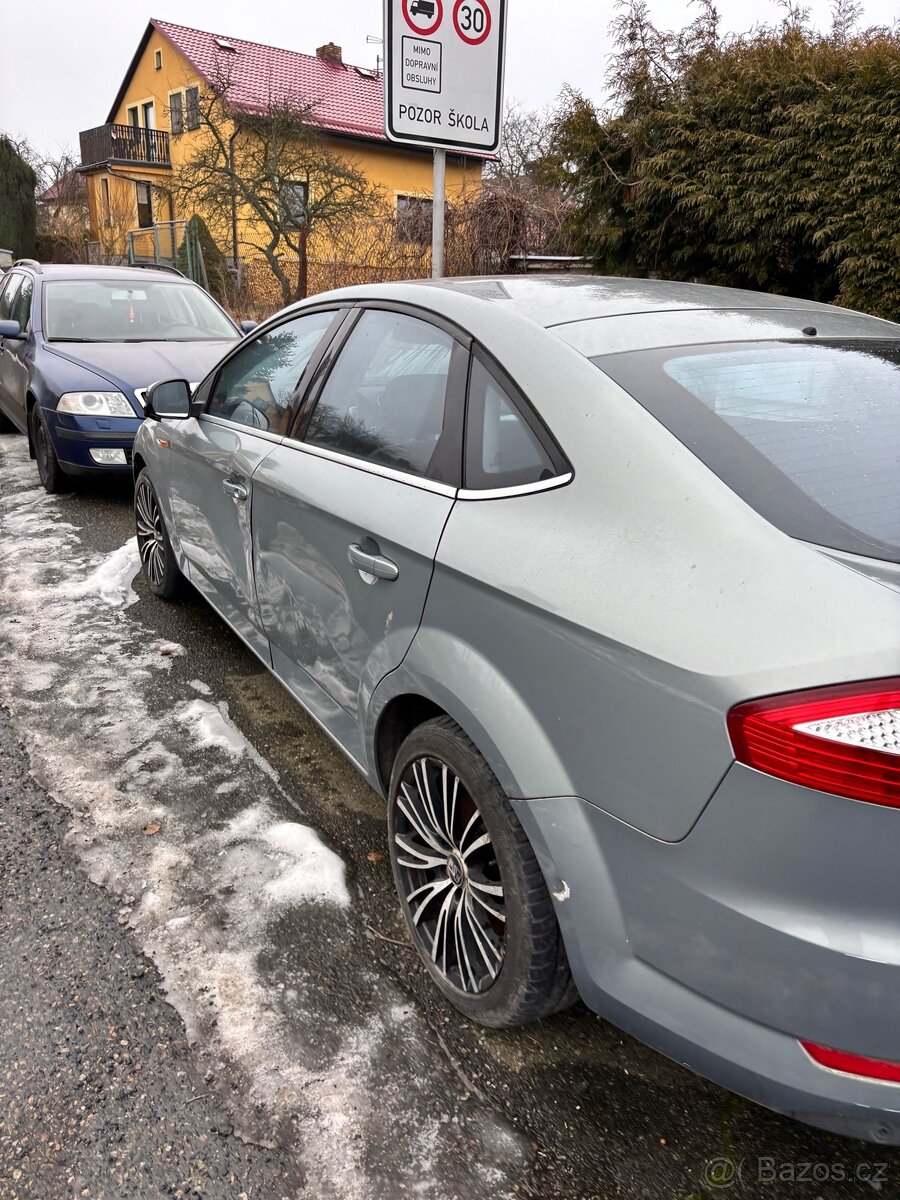 Ford Mondeo mk4 díly - 3