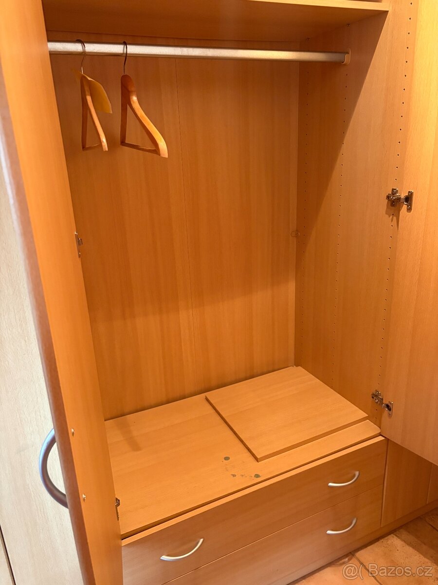 Skříň 180x195x64 - 3