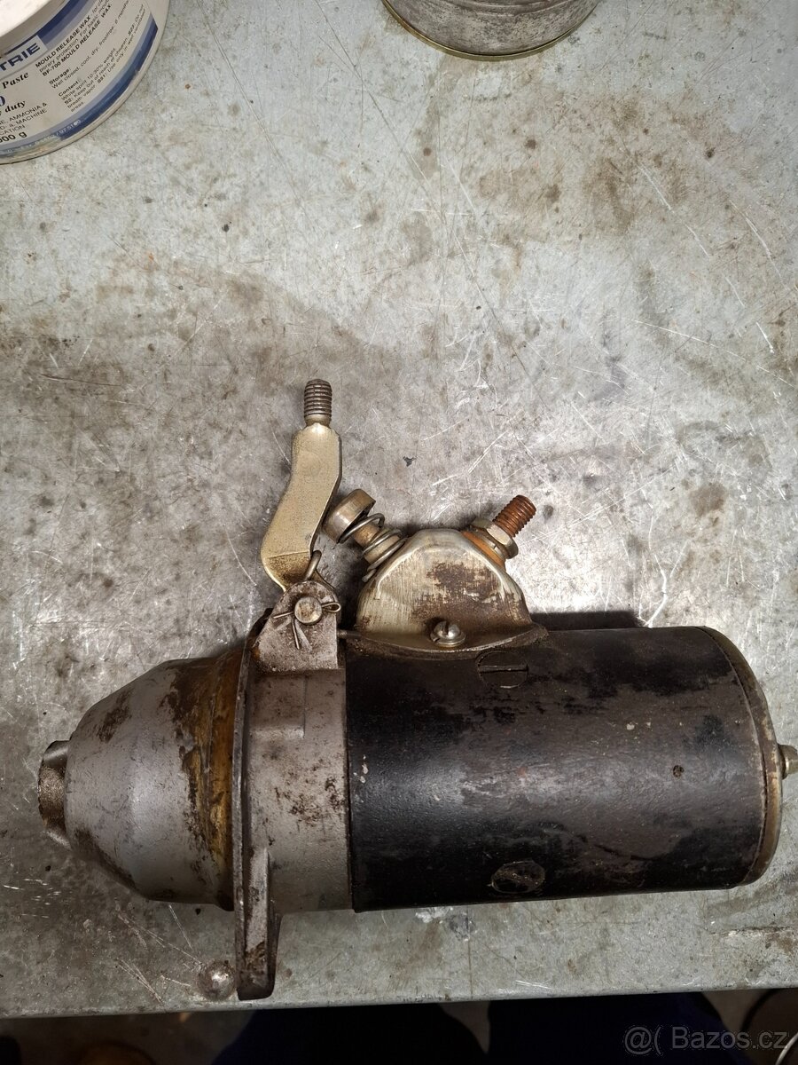 Prodám startér - 3