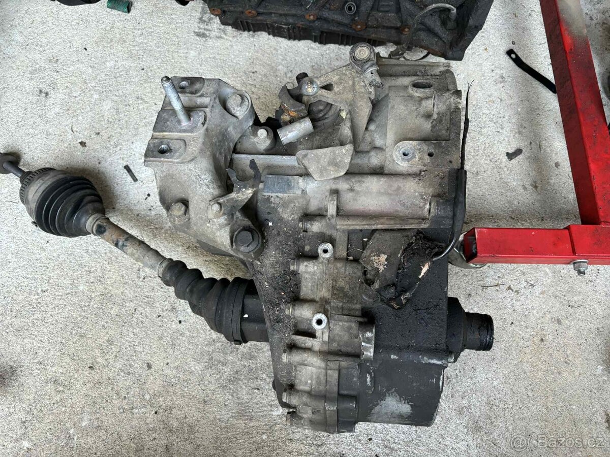 prodám Převodovku EHH 6 kvalt z VW Sharan - 3
