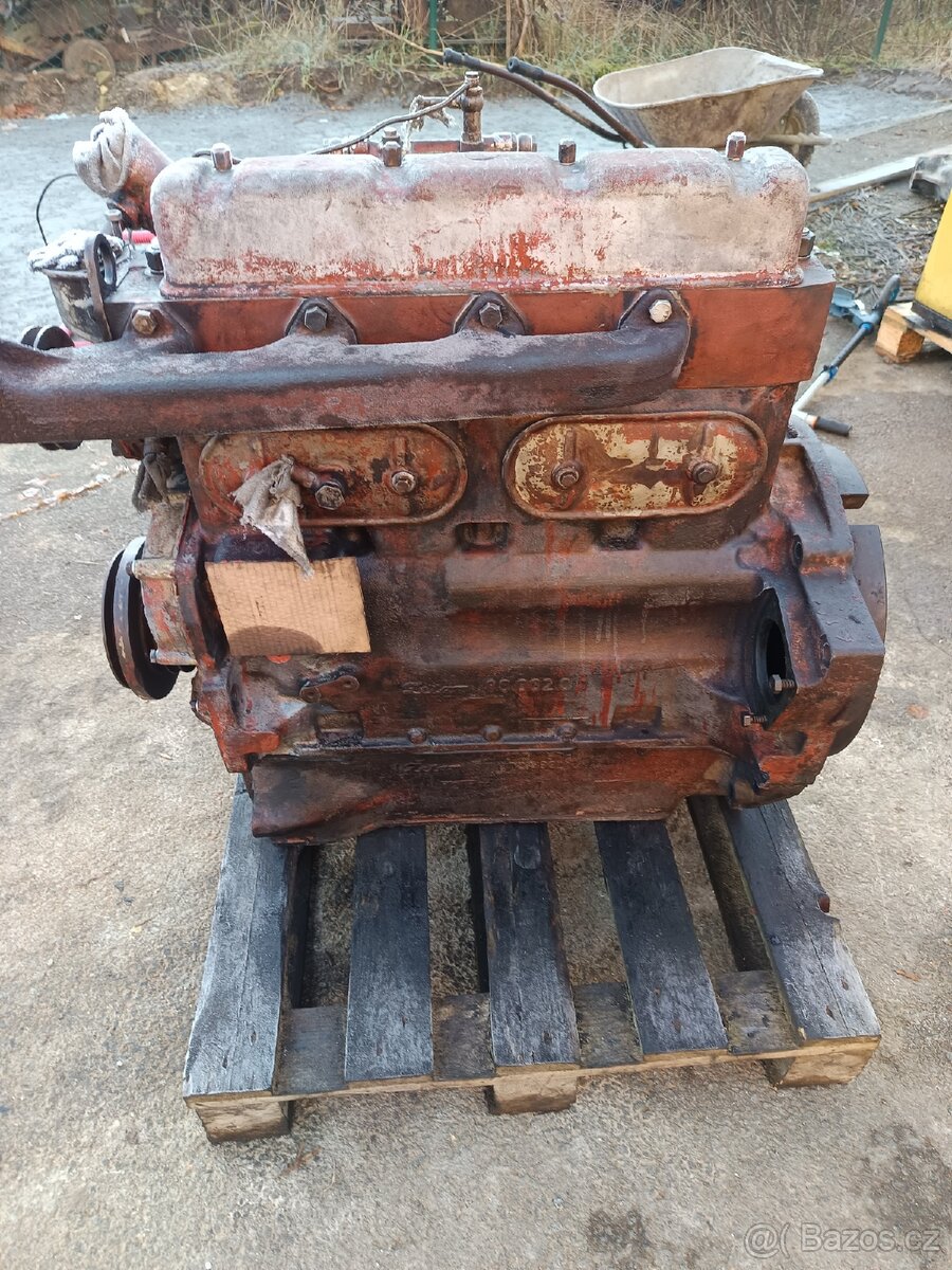 Prodám motor Zetor Crystal 8001 - 3