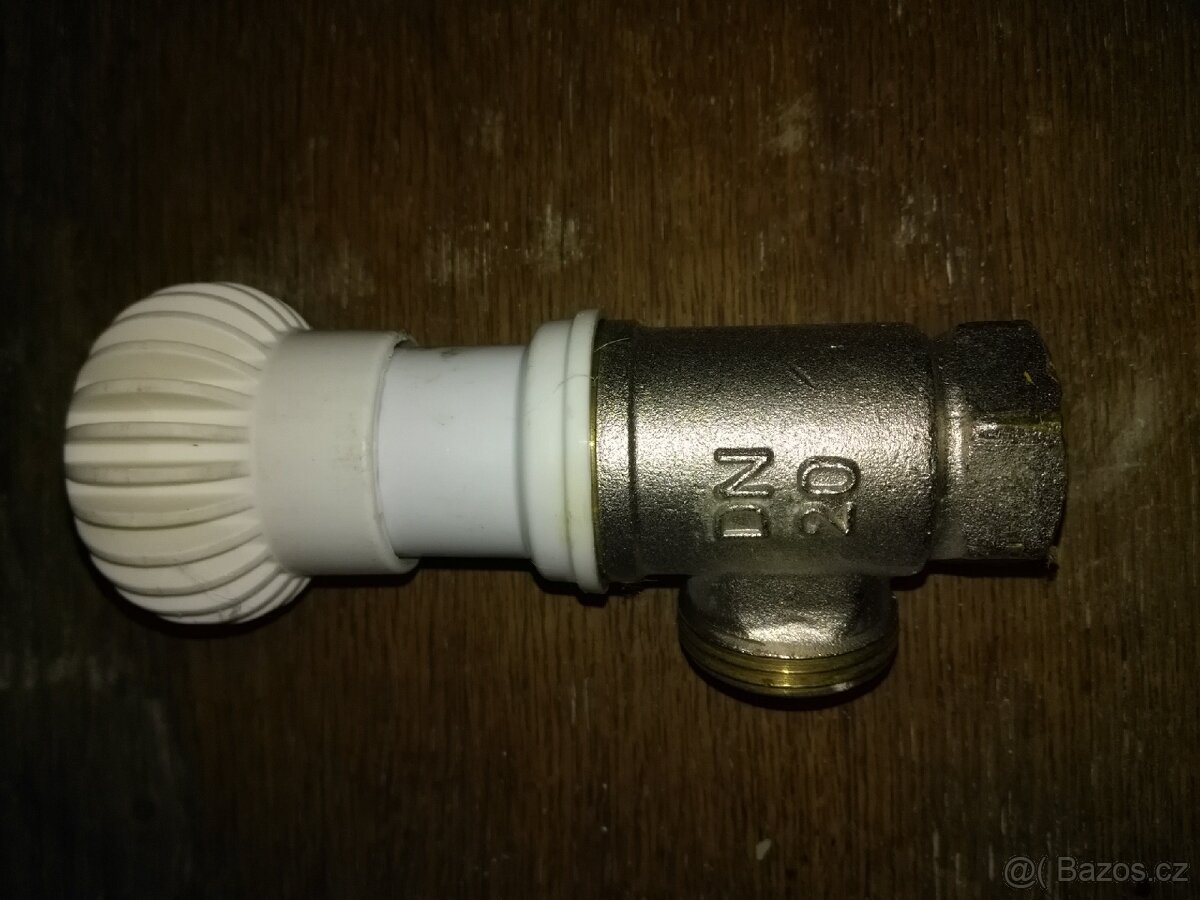 Radiátorové Kohouty - 3