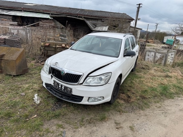 Škoda Octavia 1,6Tdi - 3