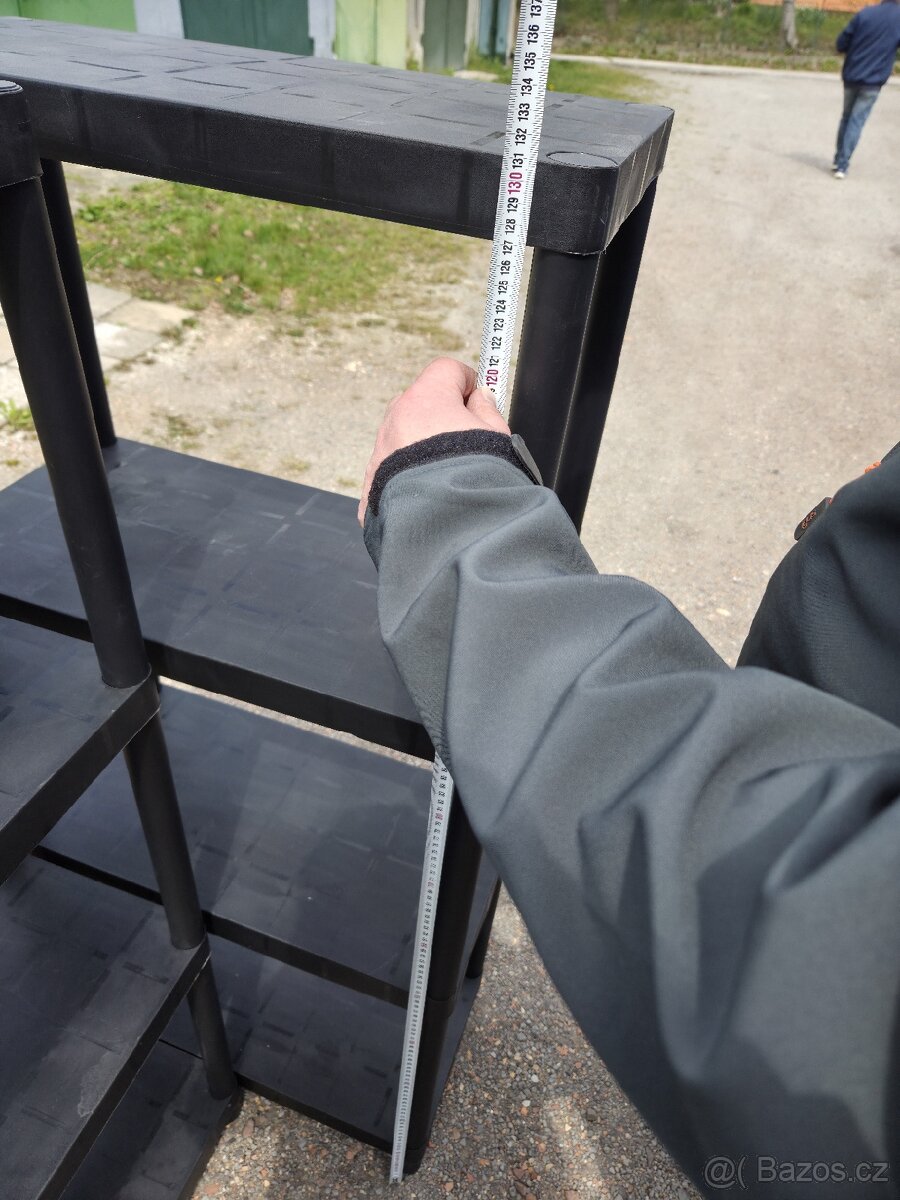 Plastové regály - 3