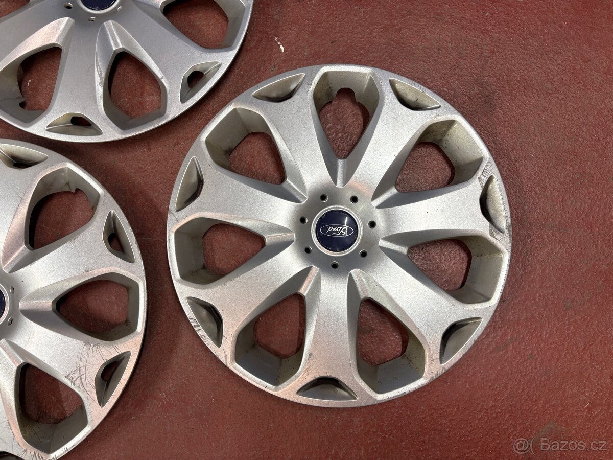Poklice Ford 16” - 3