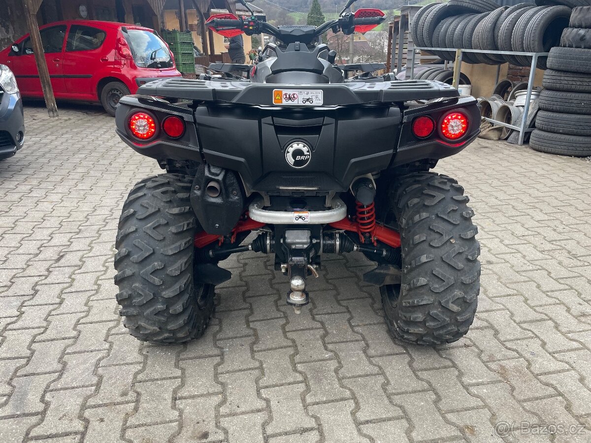 Can-am Outlander