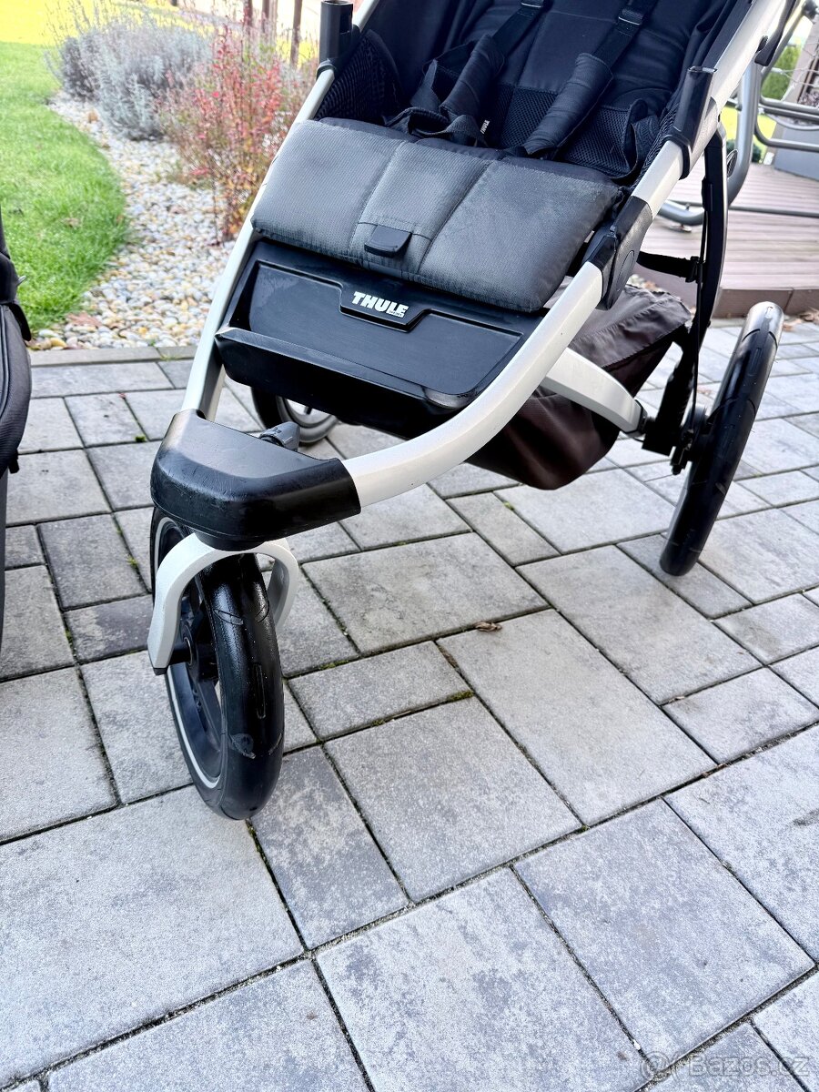 Thule Urban Glide 2 + korba - 3