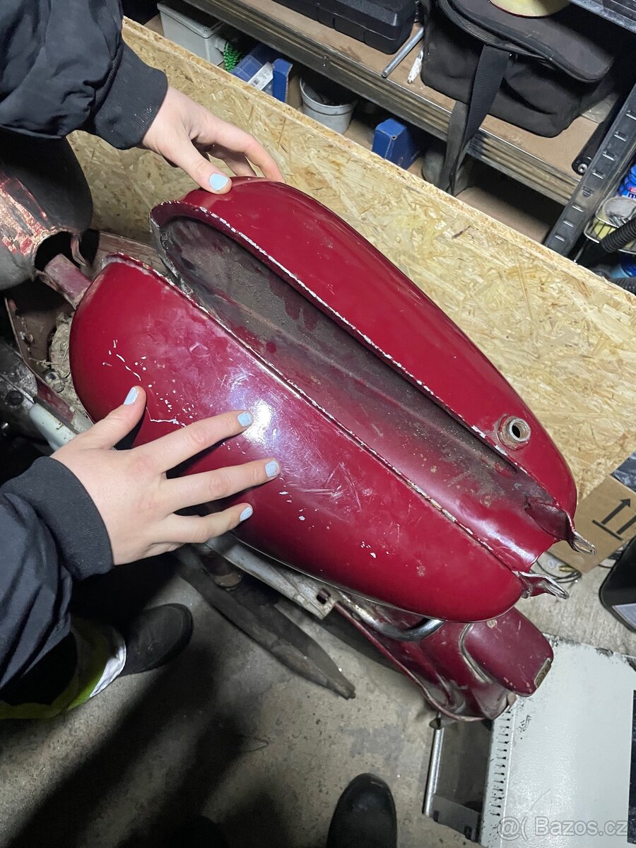 Nádrž Jawa Čz 175/356 malá kývačka - 3