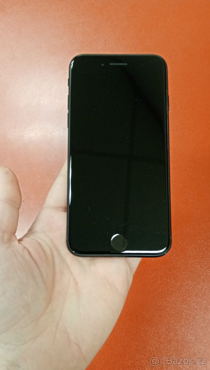 Apple iPhone SE 2022 64GB 5G - 3