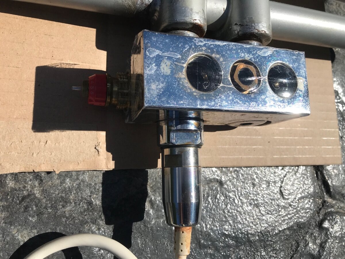 Koupelnový radiátor P.M.H - 3