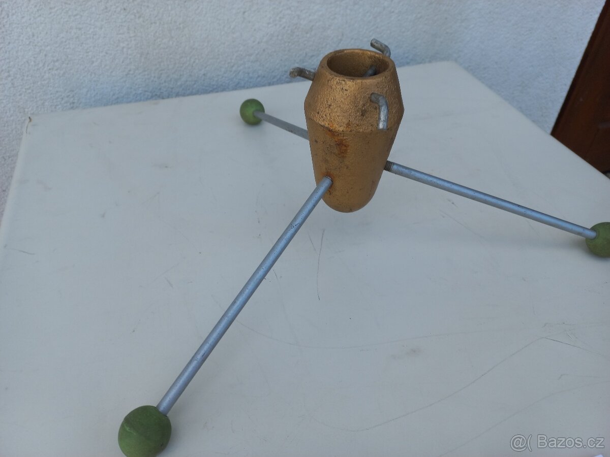 Stojánek na vánoční stromek - 3