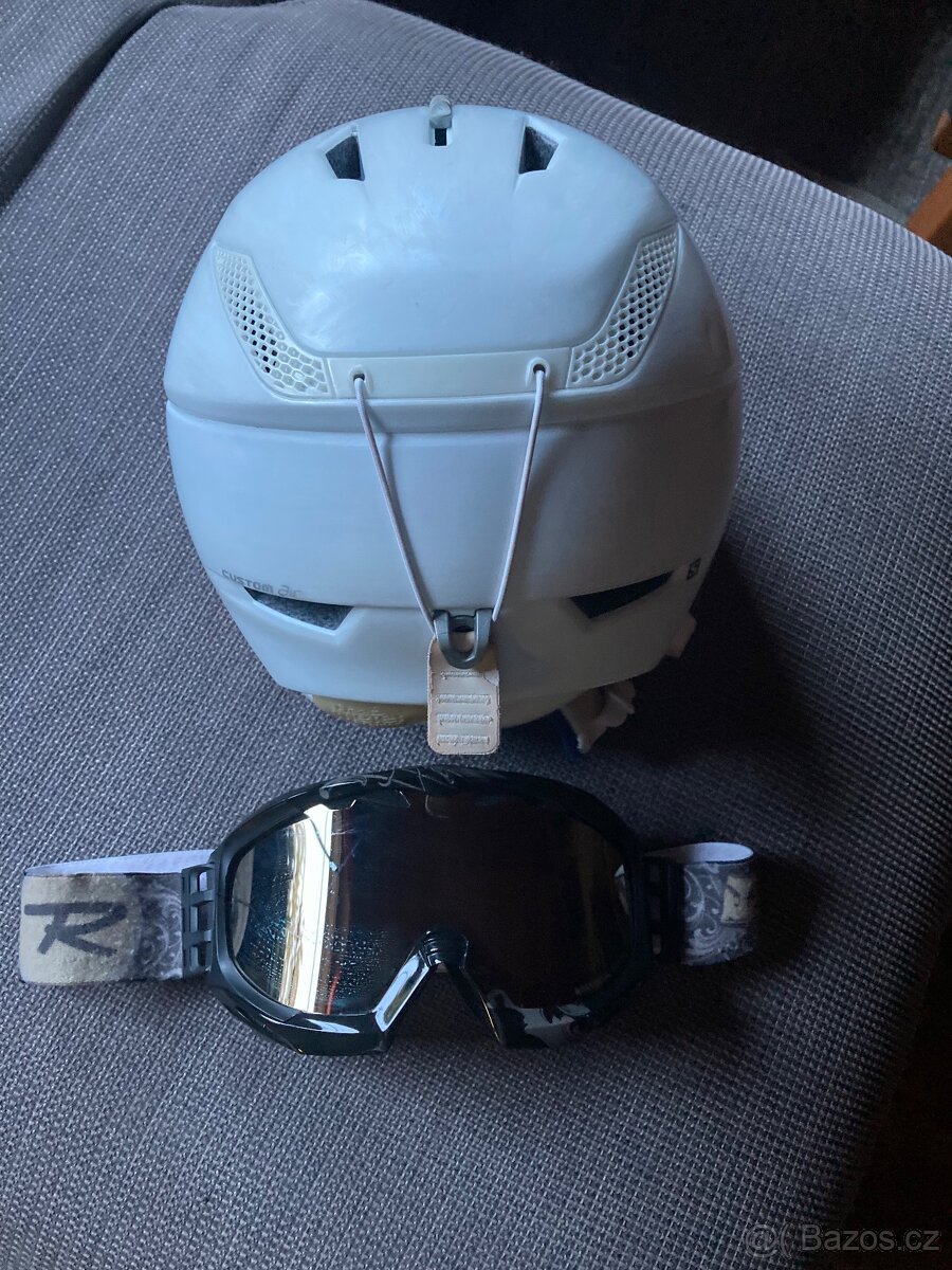 Lyžařská helma - 3