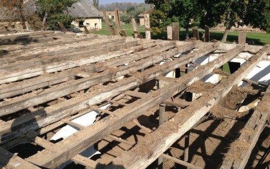 Staré Těšany trámy a staré prkna - 3