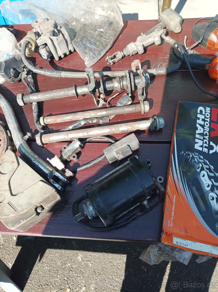 Díly na Kawasaki KLX 650 - 3