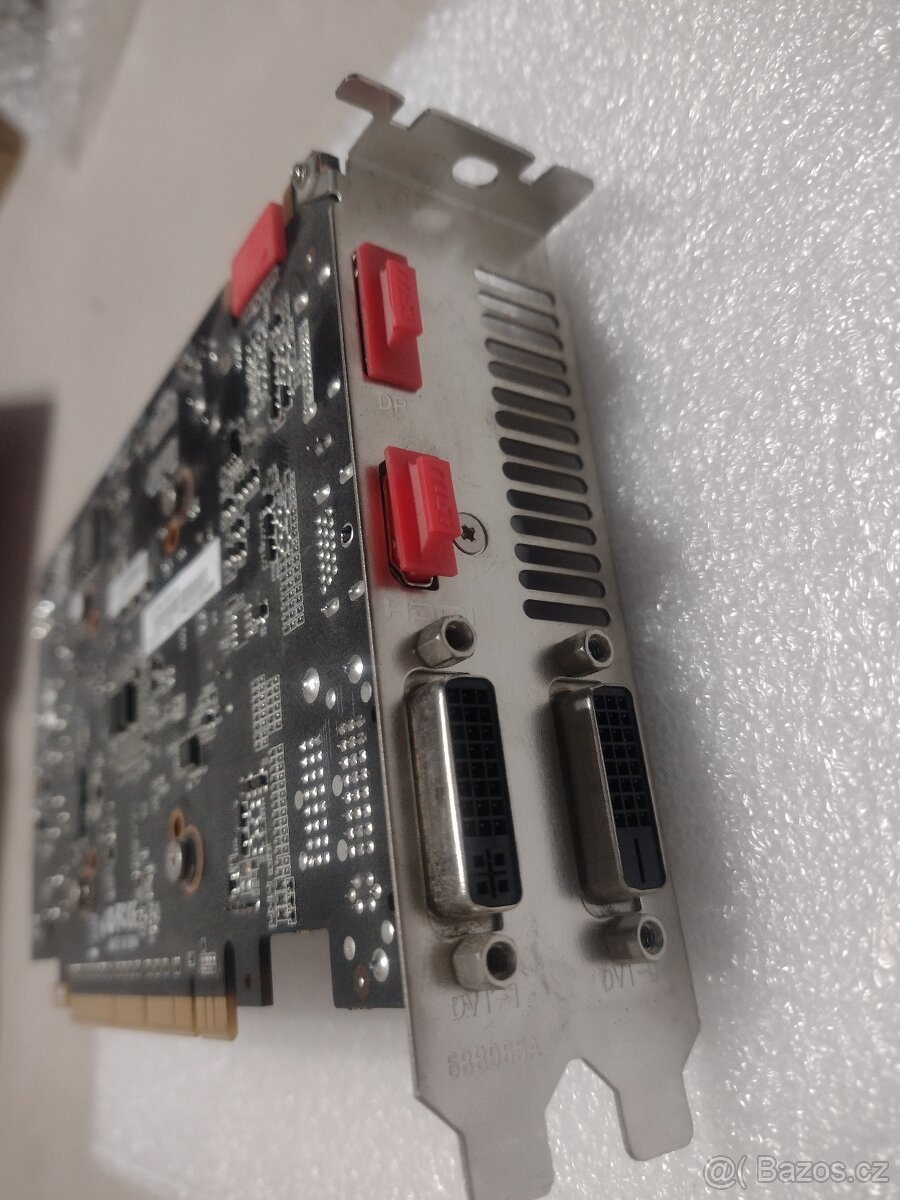 MSI GeForce GTX 950 2GD5 OC - 3