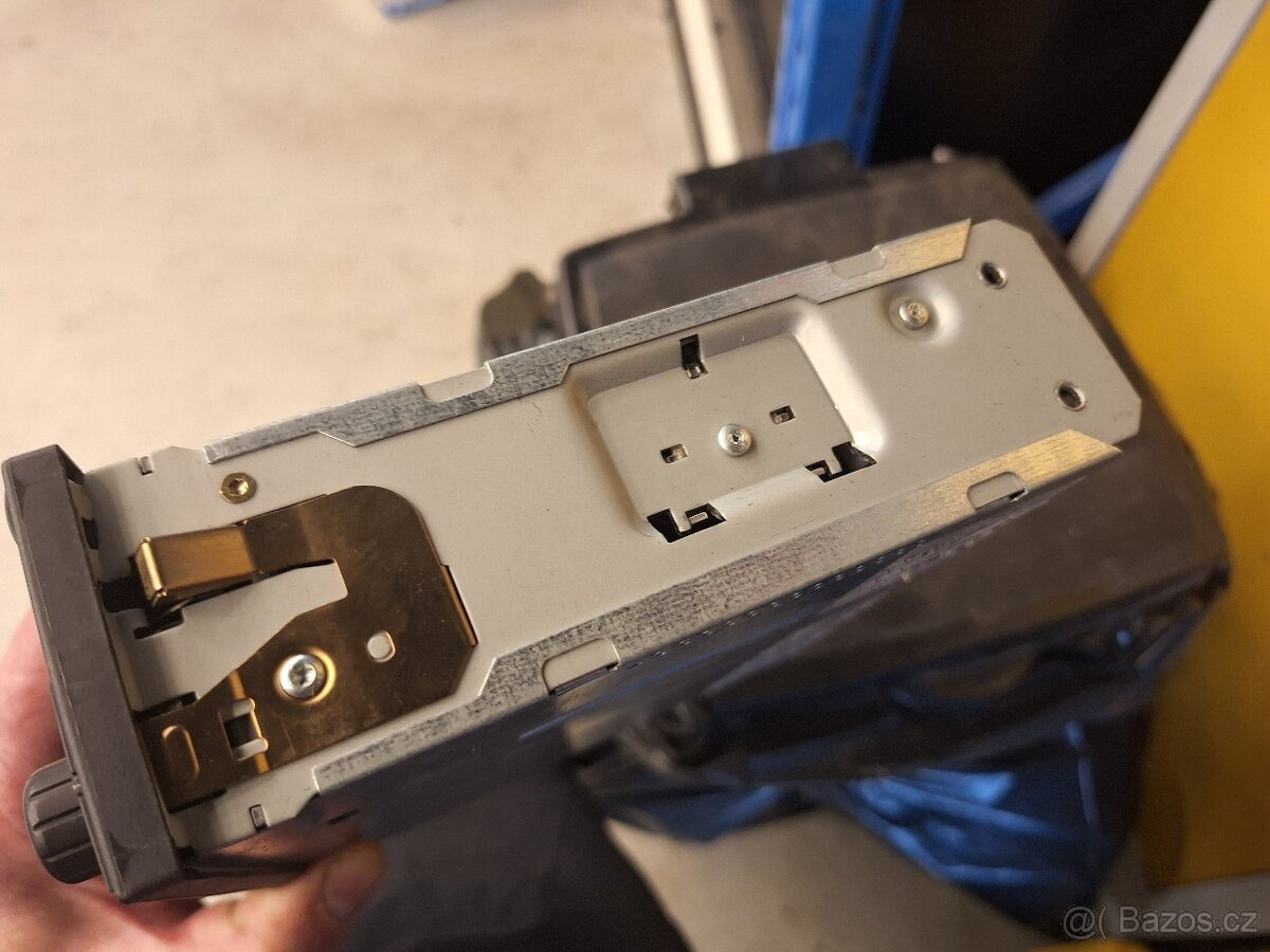 Vw beta 5 autoradio nemam kod. - 3