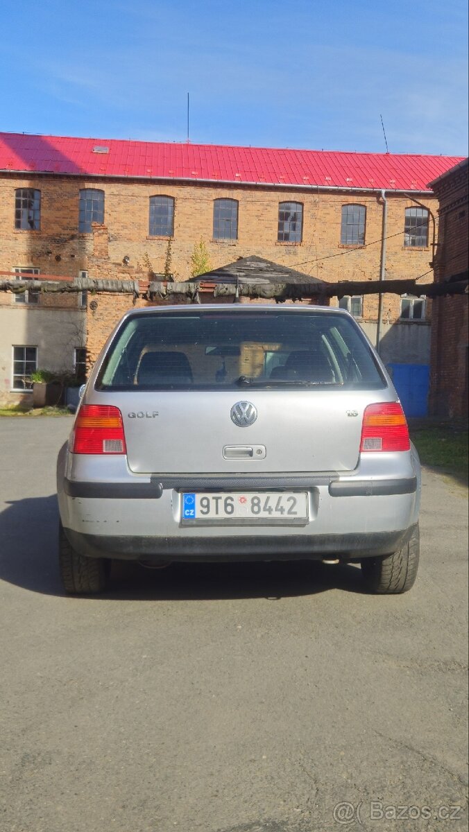 Golf 4 - 3