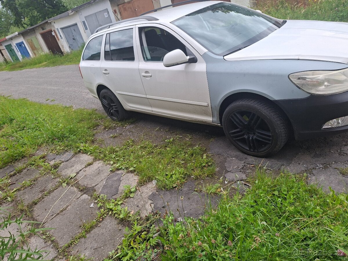 Škoda Octavia II FL - 3