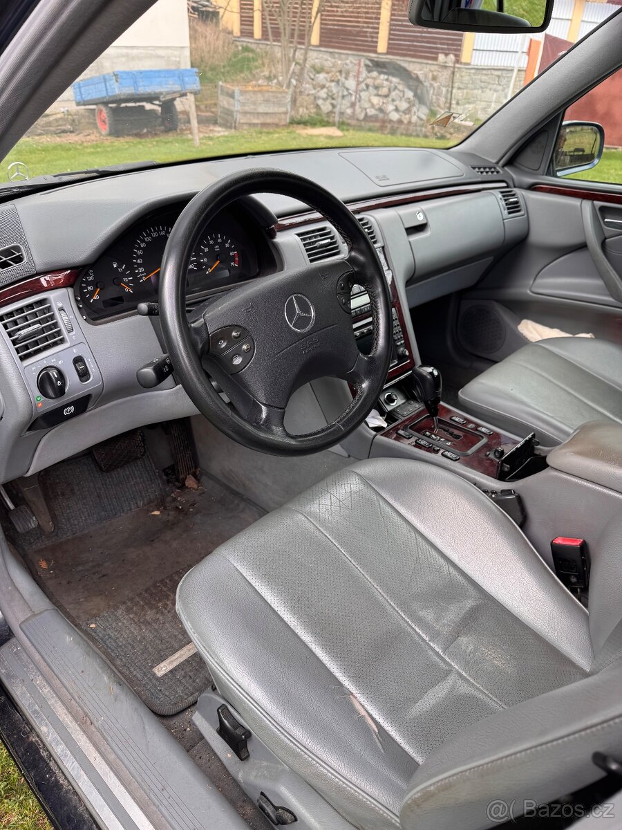 Prodám Mercedes-Benz - 3