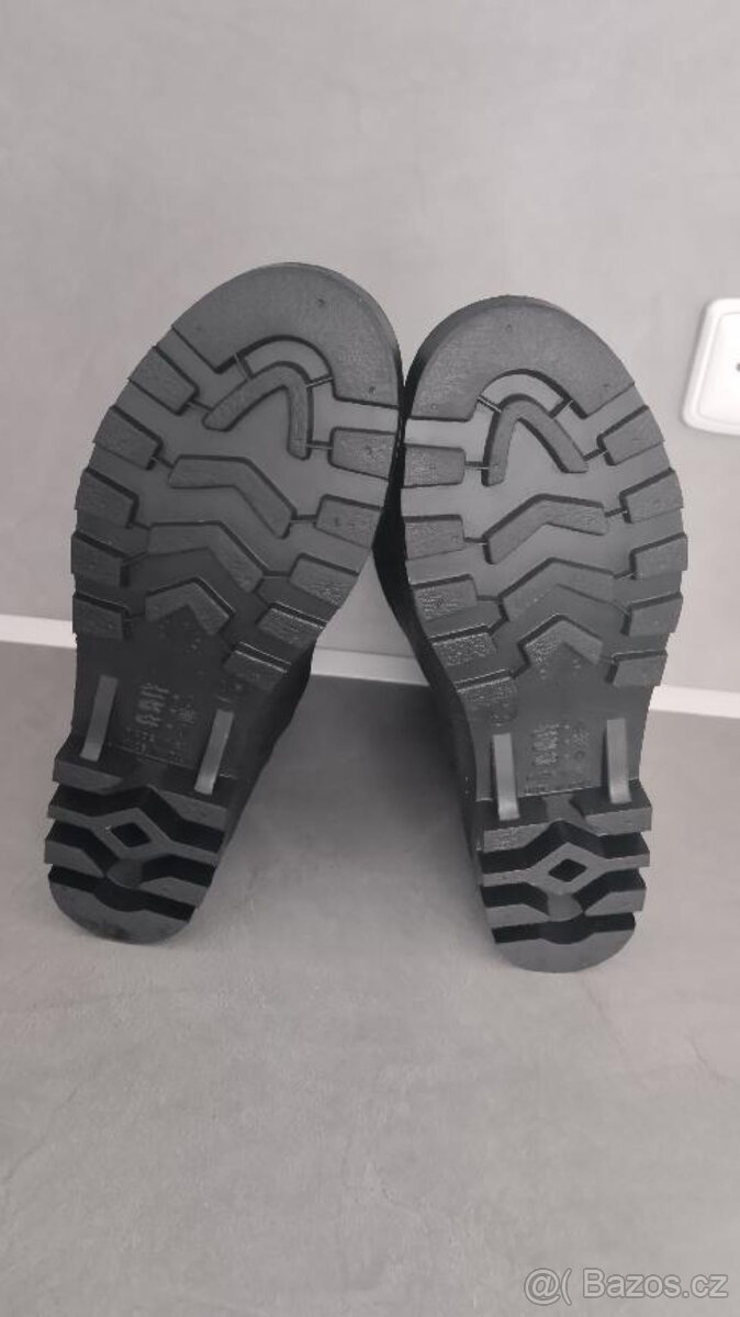 DÁMSKÉ/DÍVČÍ HOLÍNKY/GUMÁKY vel.43 - 3