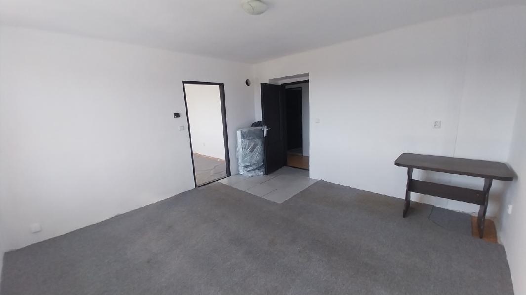 Prodej bytu 3+1 56 m², Sněhov u Malé Skály - 3