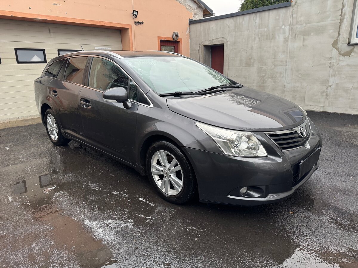 Toyota Avensis T27 2.0 D-4D - 3