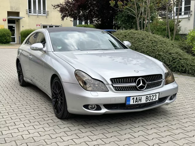 Mercedes-Benz CLS 500 Black ALU R19 306hp 7G Tronic Airmatic - 3