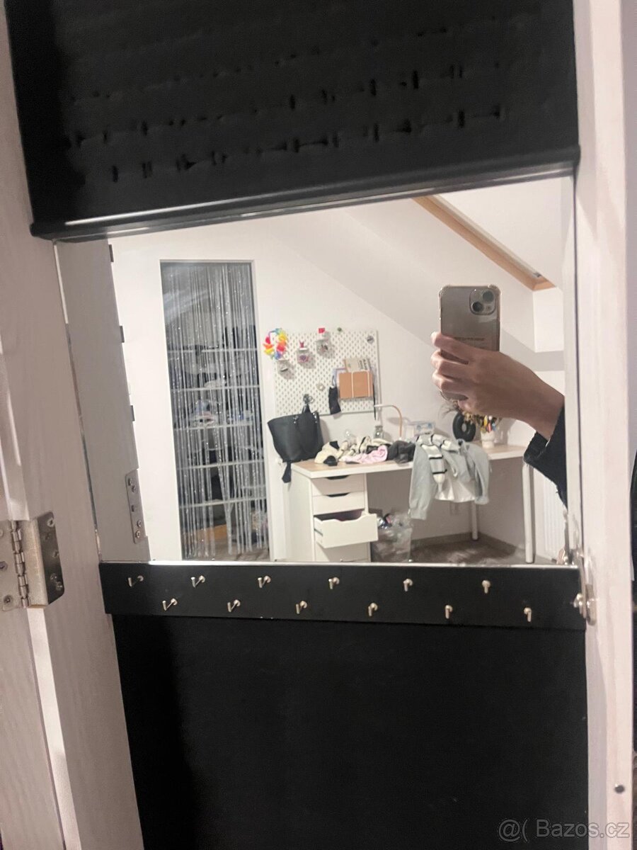 Zrcadlová šperkovnice - 3