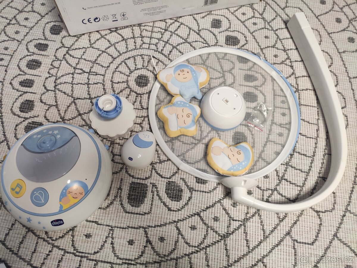 MagicStars R Chicco kolotoč na postýlku - 3
