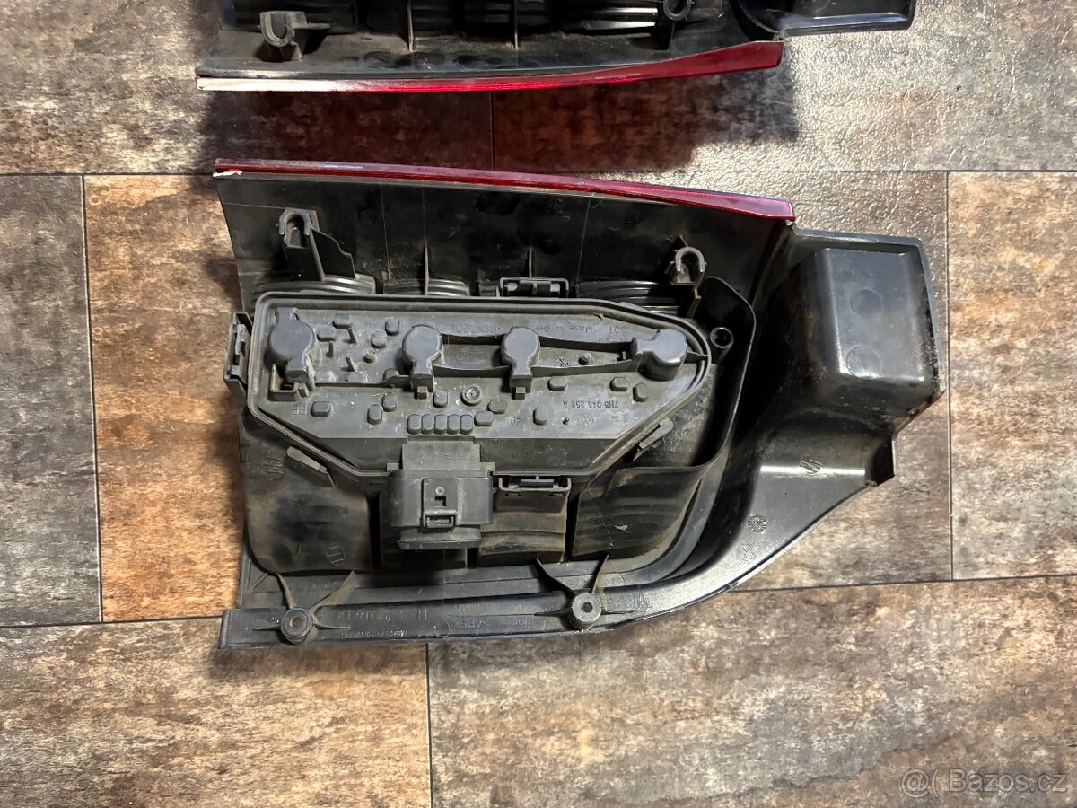 Zadní světla VW T5.1 - 3