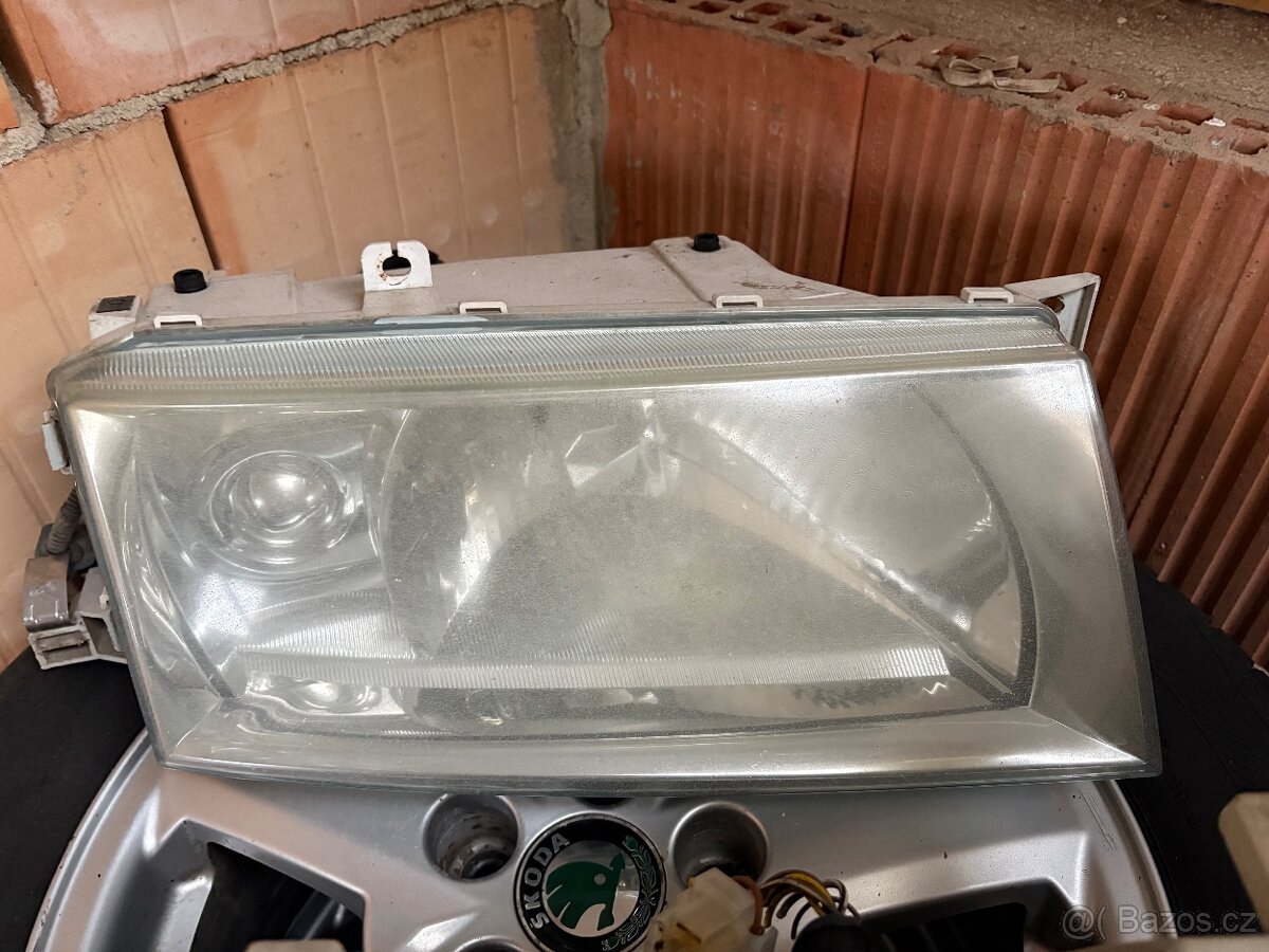 Octavia 1 světla facelift - 3