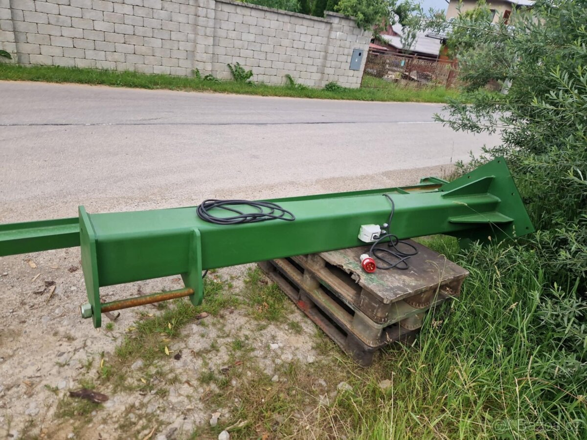 Dílenský sloupový jeřáb - 3