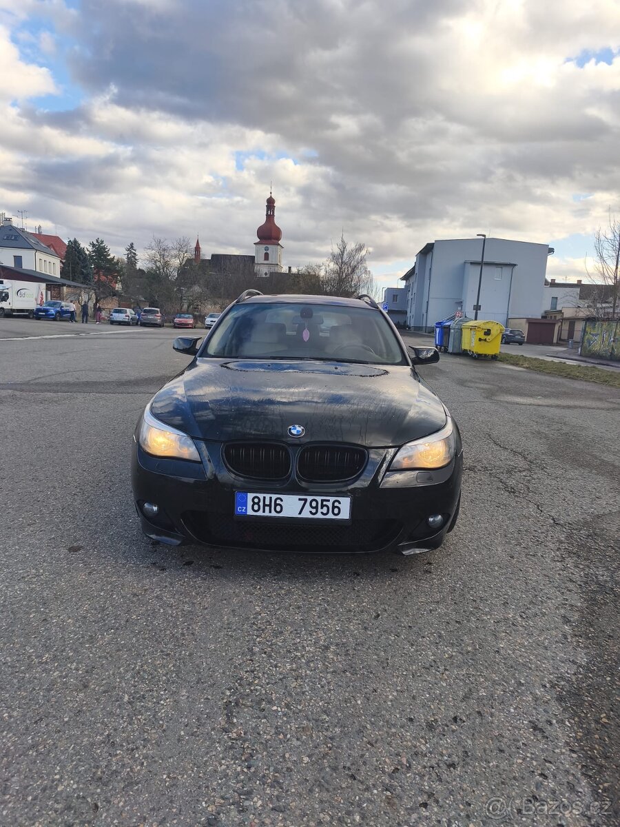 BMW E61 525d origo M-paket, manuál - 3