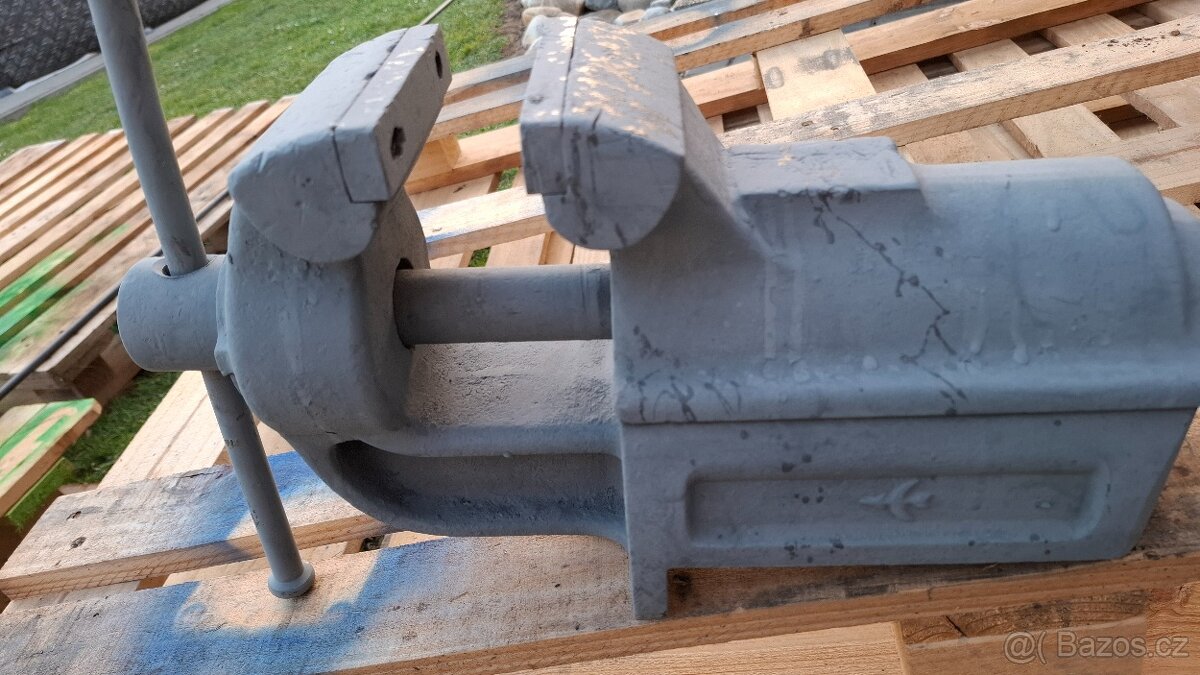 Svěrák dílenský - 3