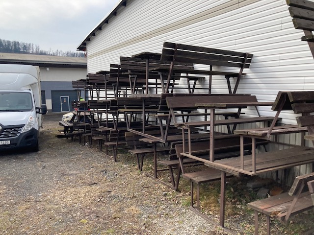 Pivní set - zahraní lavice - 3