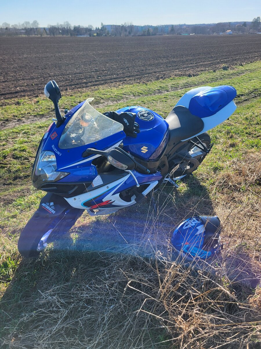 Suzuki GSX-R - 600 - 3