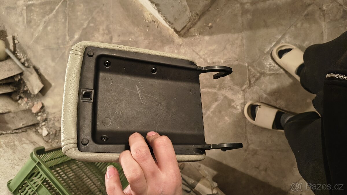 Saab 9-3 NG předfl. - díly - 3