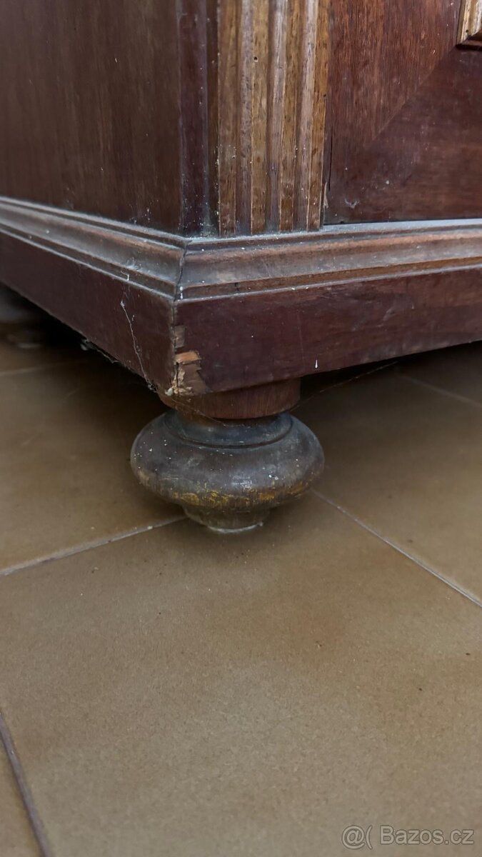 Starozitna skrin na servis - 3