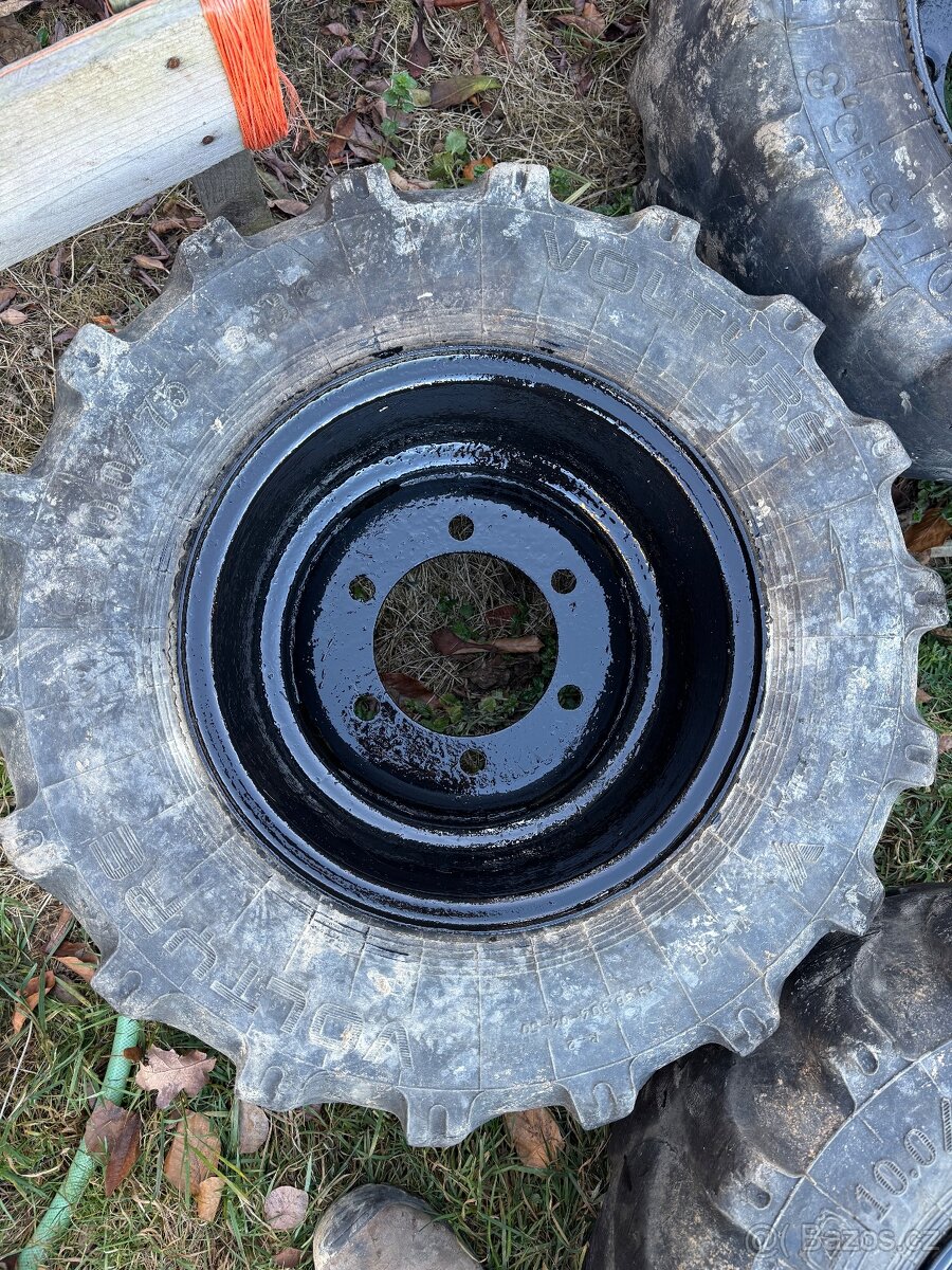 Kola na Unc 060 061 Novotný - 3