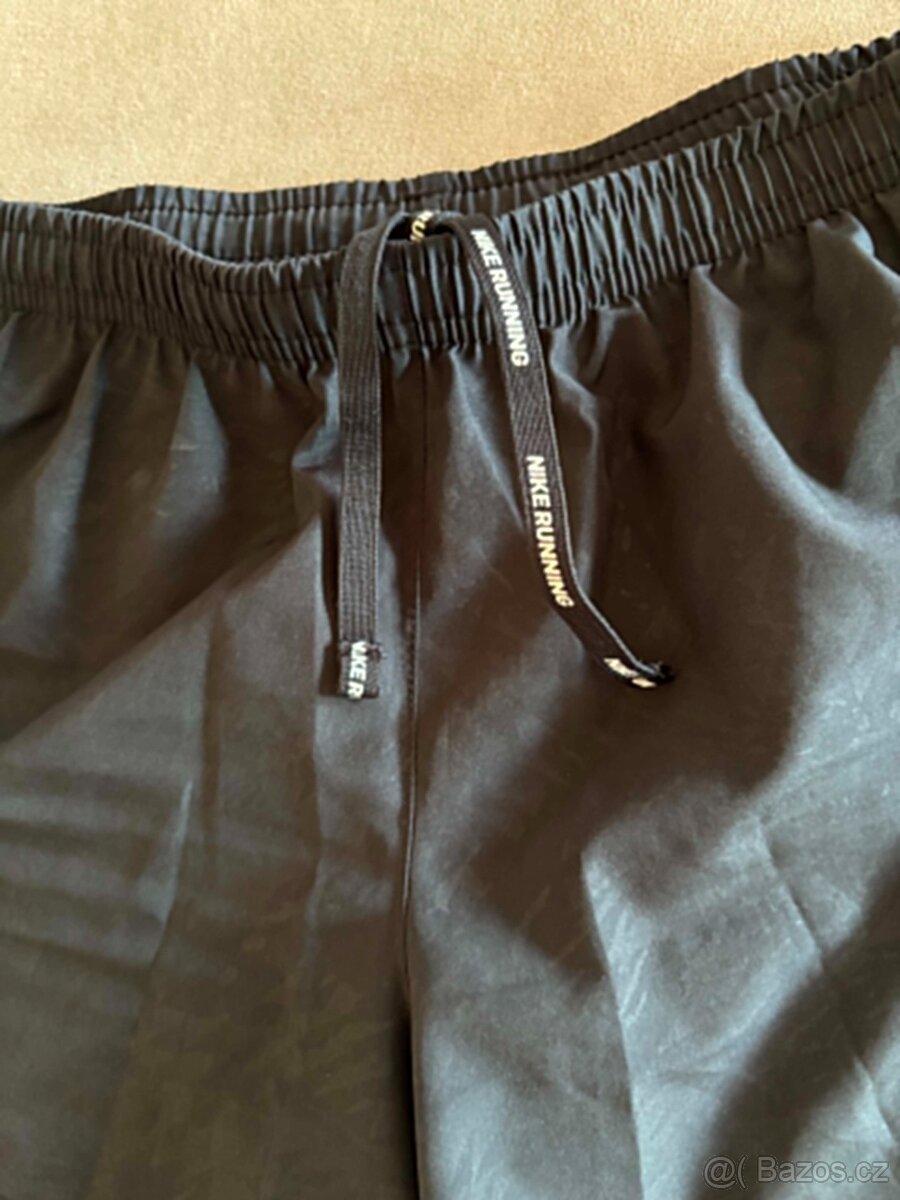 Nike running kraťasy vel.XS - 3