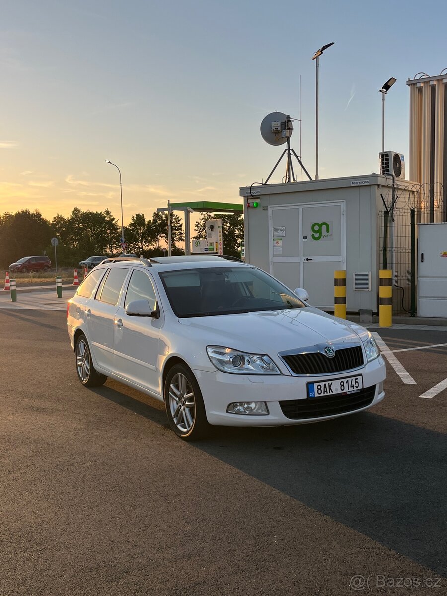 Škoda Octavia 2 FL DSG - 3