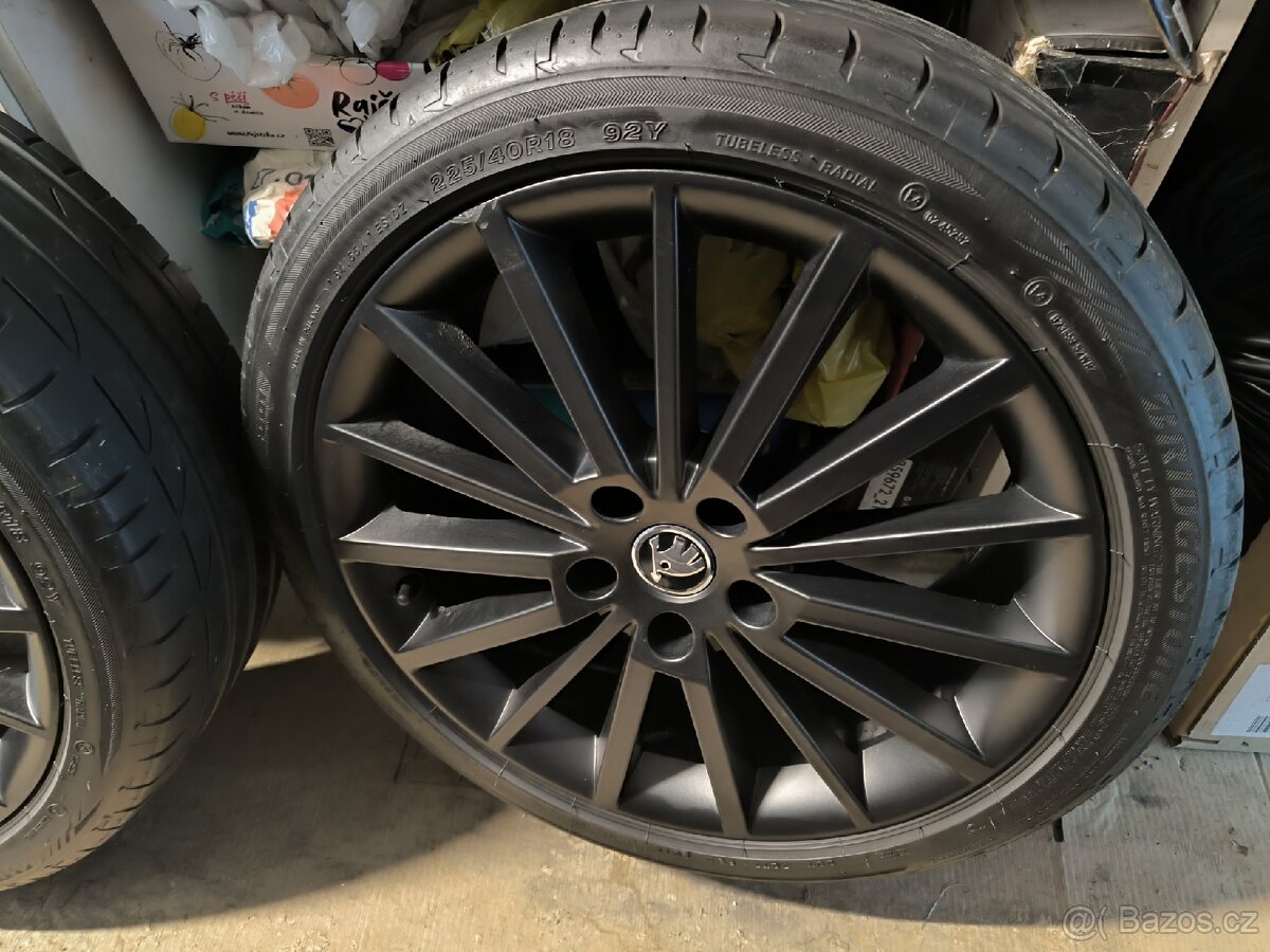 ALU kola Škoda Octavia III 5x112 r18, Originál, pneu 7mm - 3