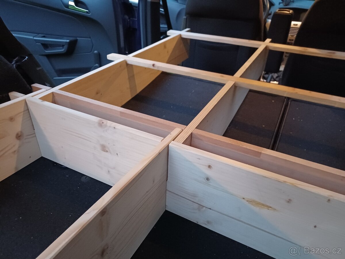 Spací vestavba - Opel Astra H Caravan - 3