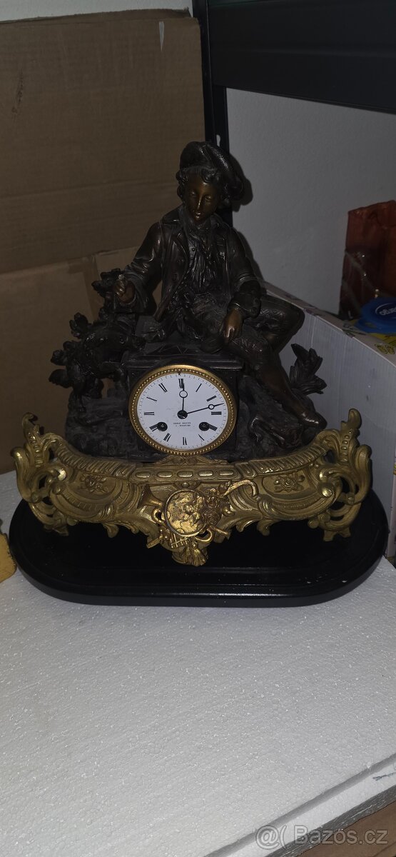 Staré bronzové hodiny - 3