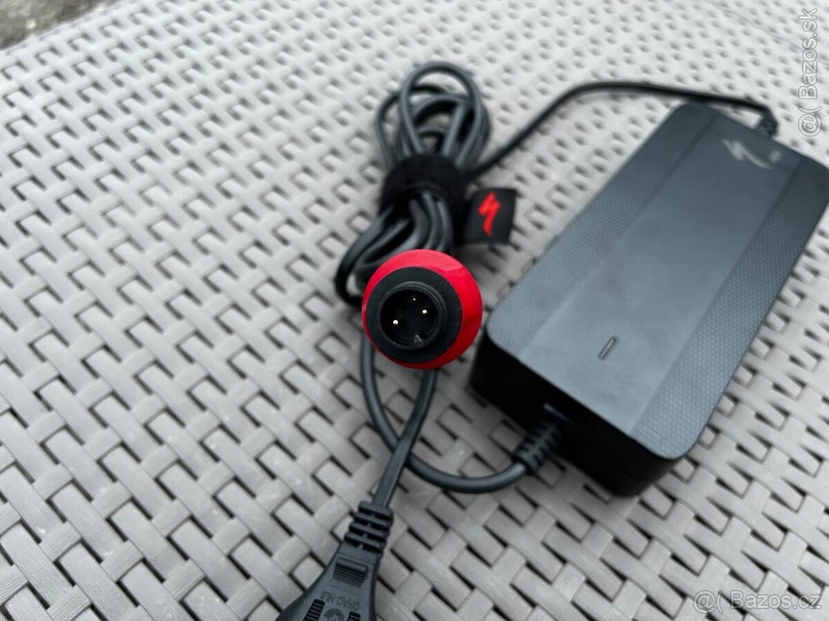 Nabíječka Specialized SL 4A / SBC-C06 / - 3