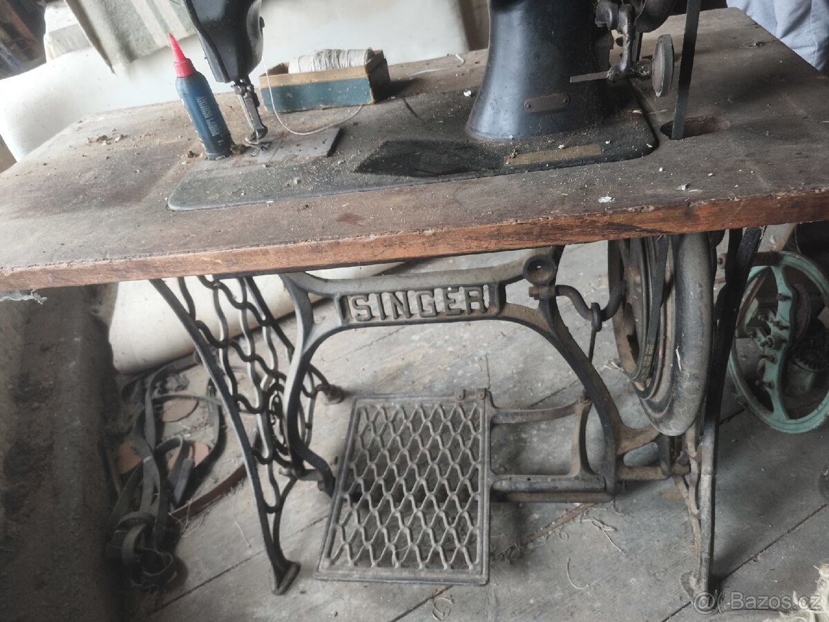 Singer šicí stroj, sedlářská mašina - 3