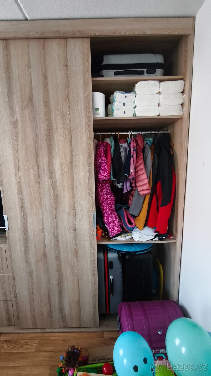 Vestavěná skříň - 3